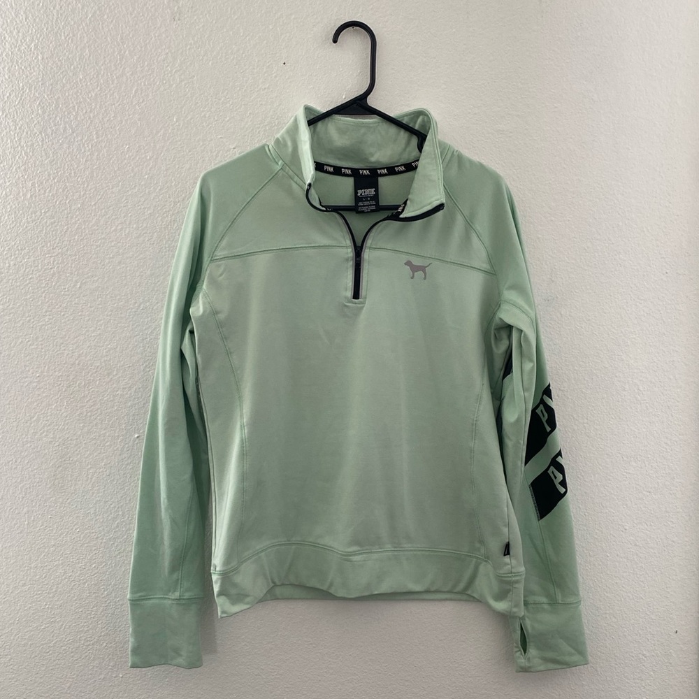 Mint Victorias Secret quarter zip